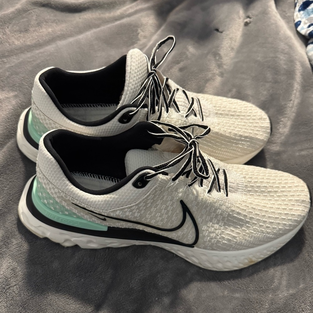 Men’s Nike React Infinity Run Flynit Running Shoes